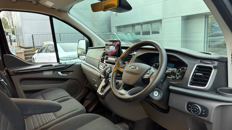 Ford Transit Custom 280 L1 Diesel Fwd 2.0 EcoBlue 130ps Low Roof Limited Van Auto